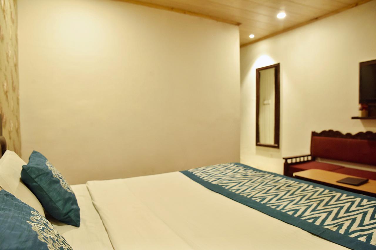Oyo 8917 Hotel Crystal Palace Shimla Zewnętrze zdjęcie
