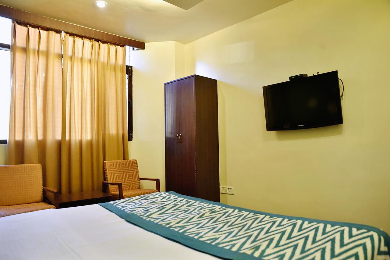 Oyo 8917 Hotel Crystal Palace Shimla Zewnętrze zdjęcie