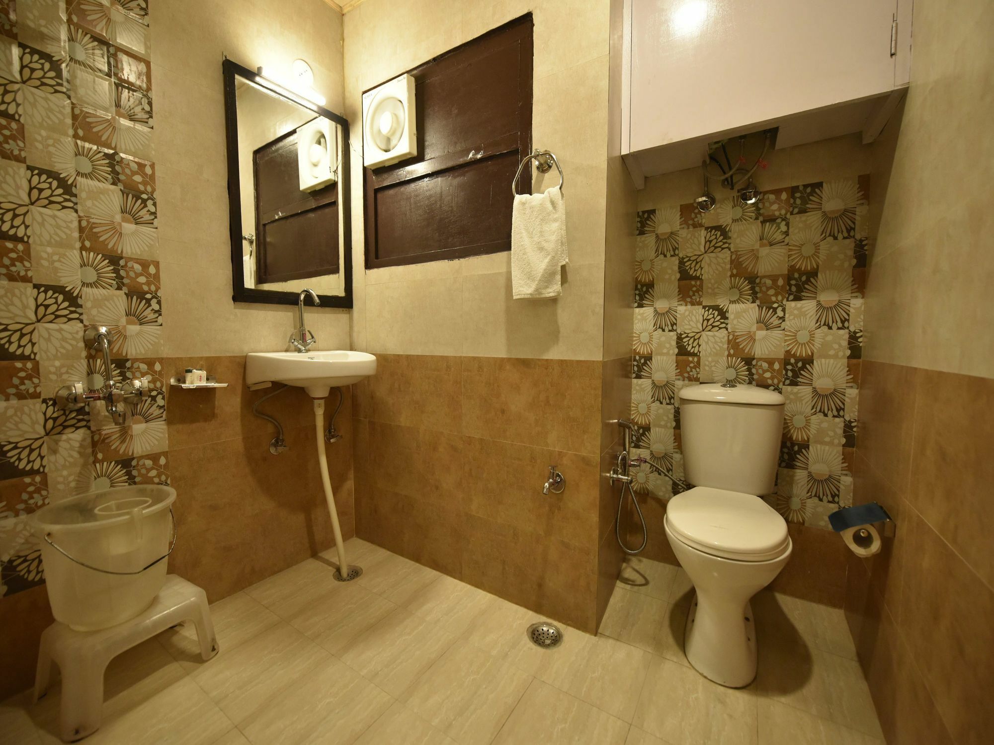 Oyo 8917 Hotel Crystal Palace Shimla Zewnętrze zdjęcie
